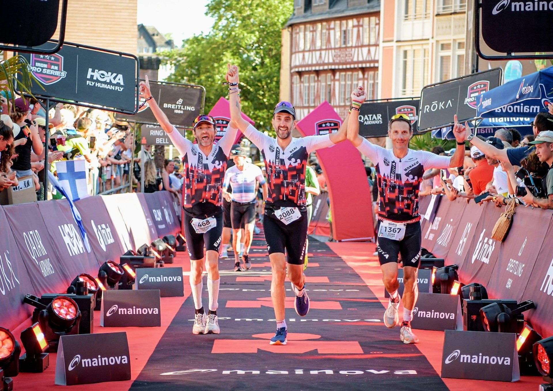 Enea Monaco al traguardo dell'IRONMAN Frankfurt